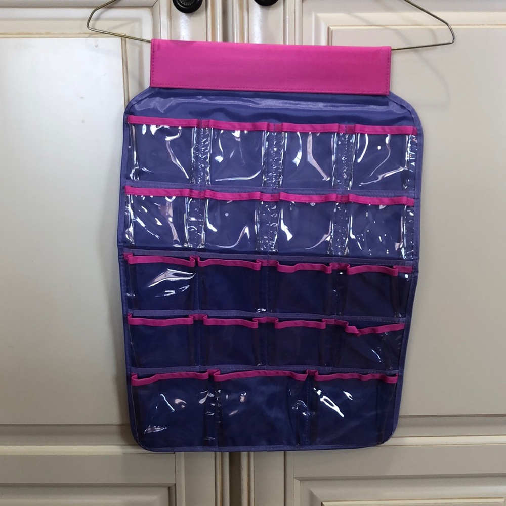 NWOT Lillian Vernon Organizer - 2 sided